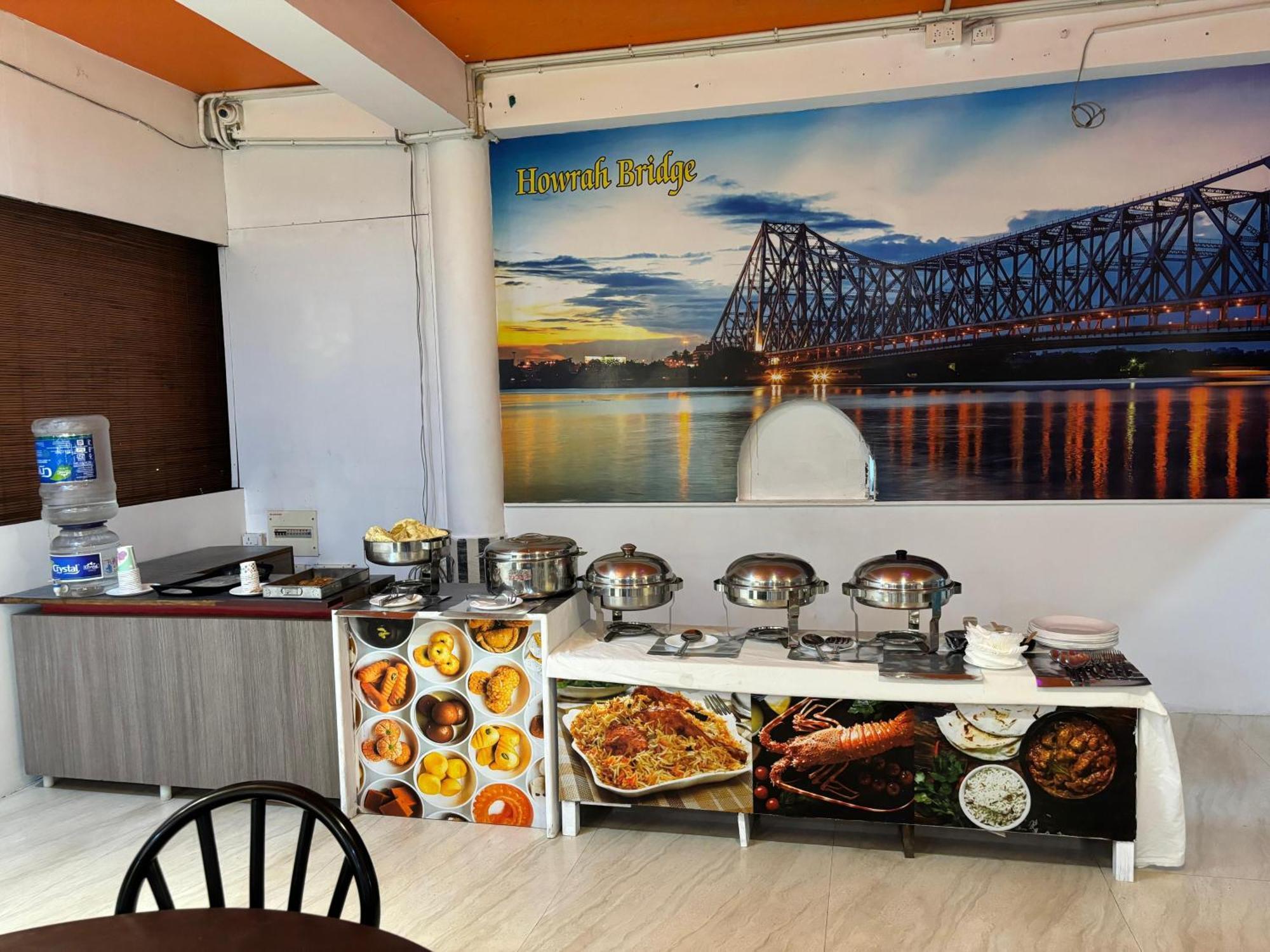 The Tamarind Tree Hotel & Restaurant Shadipur Экстерьер фото