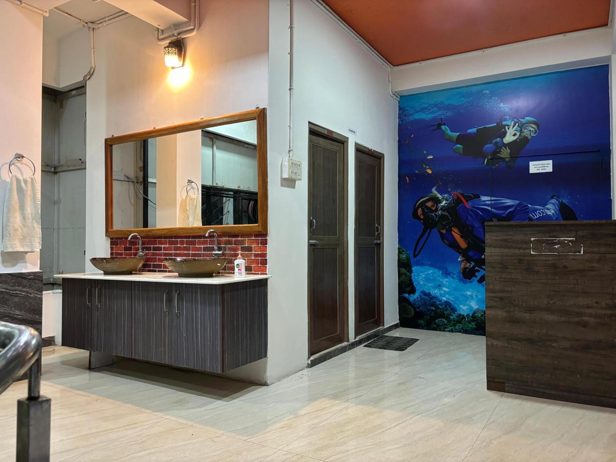 The Tamarind Tree Hotel & Restaurant Shadipur Экстерьер фото